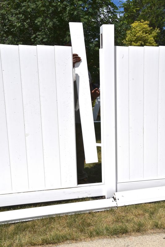 Vinyl Fencing