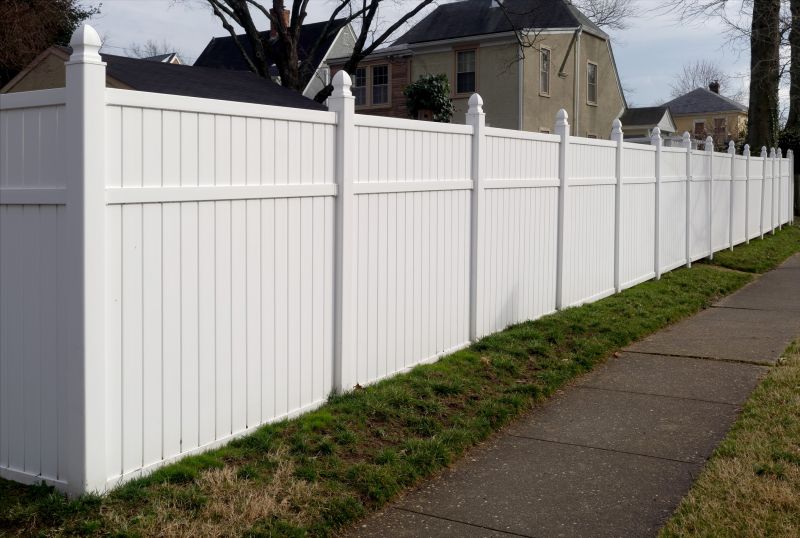 White Pvc Fence Installation in Wilmington, NC